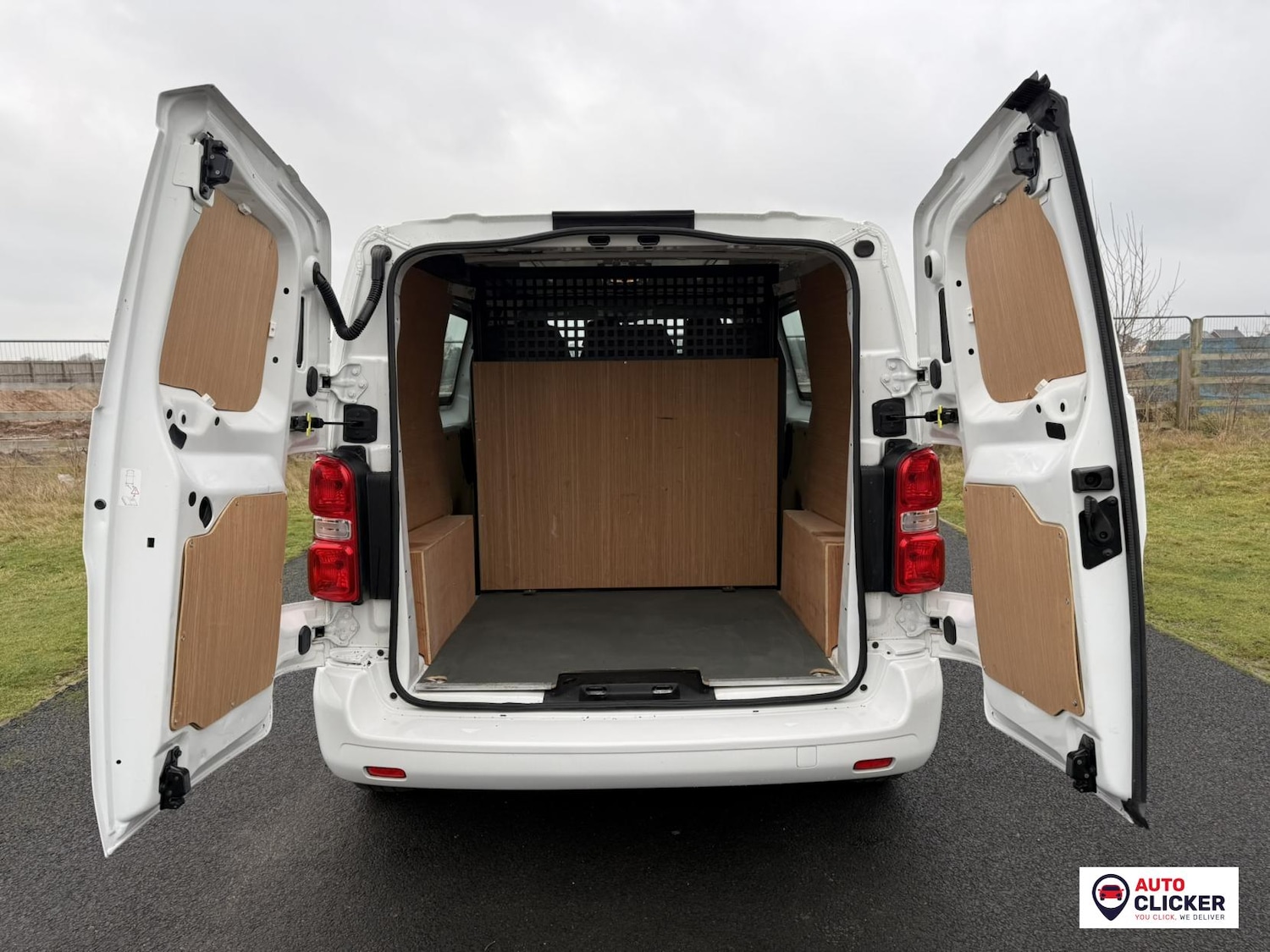 Used Toyota ProAce 2018 for sale - 77371067: Photo 35