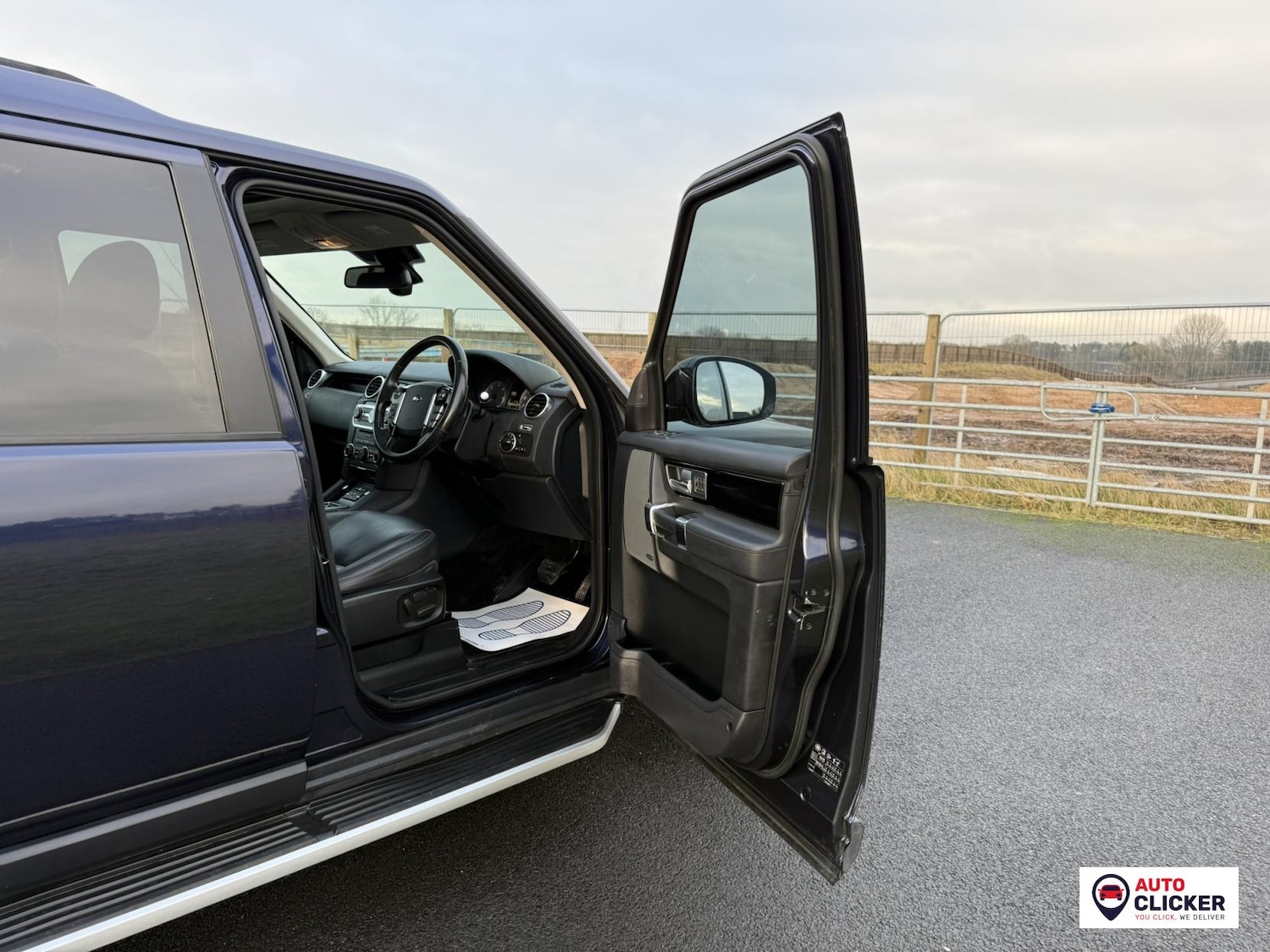 Used Land Rover Discovery 2015 for sale - 77261863: Photo 29