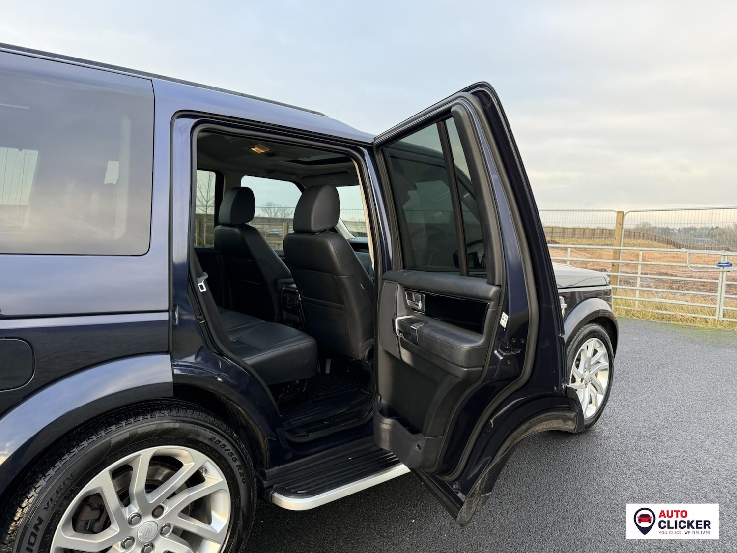 Used Land Rover Discovery 2015 for sale - 77261863: Photo 33