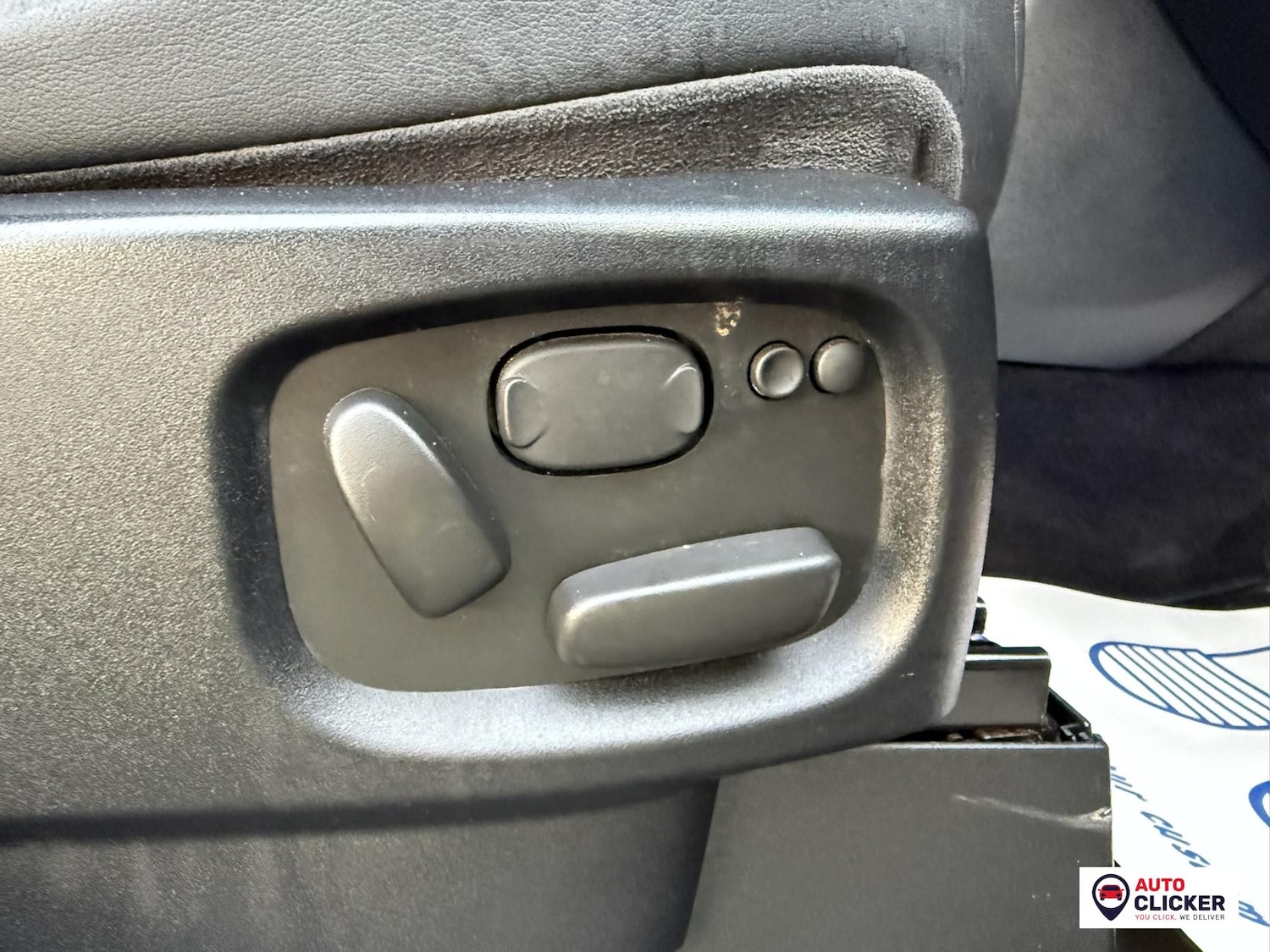 Used Land Rover Discovery 2015 for sale - 77261863: Photo 51