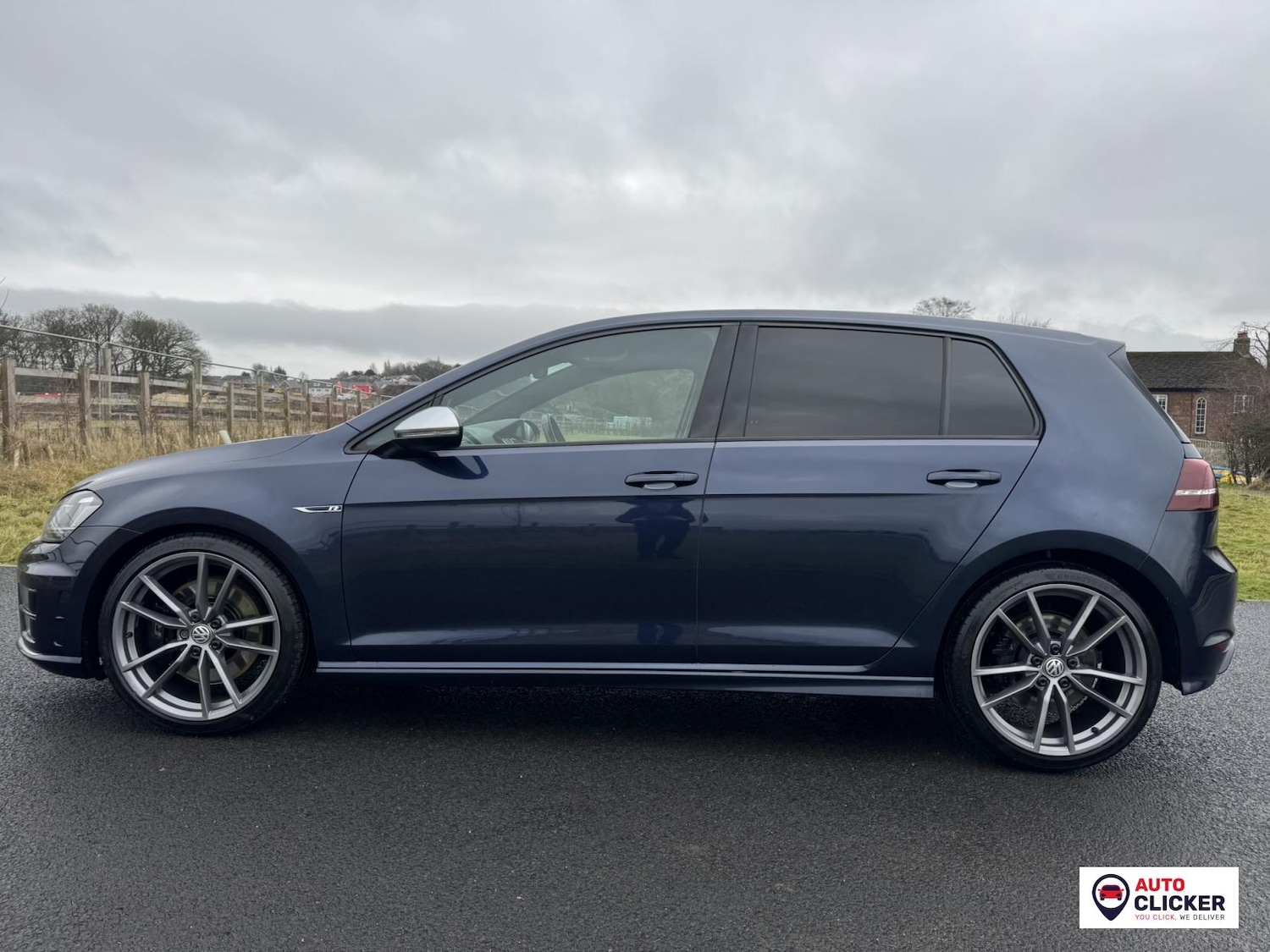 Used Volkswagen Golf 2017 for sale - 77151667: Photo 10
