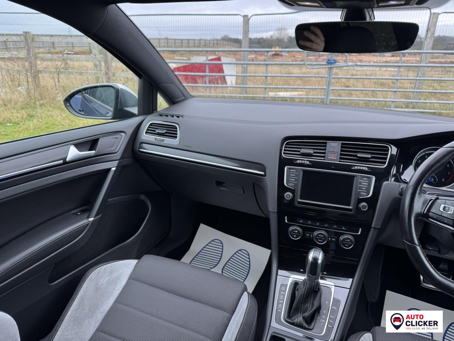 Used Volkswagen Golf 2017 for sale - 77151667: Photo 20