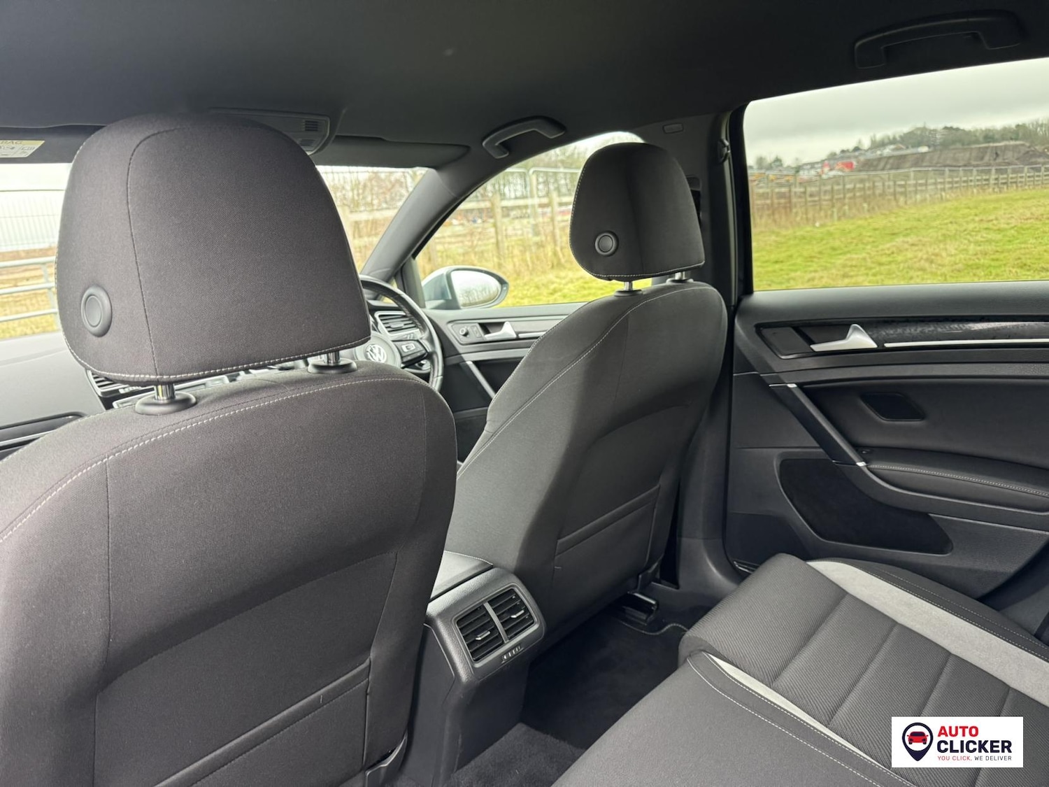 Used Volkswagen Golf 2017 for sale - 77151667: Photo 37