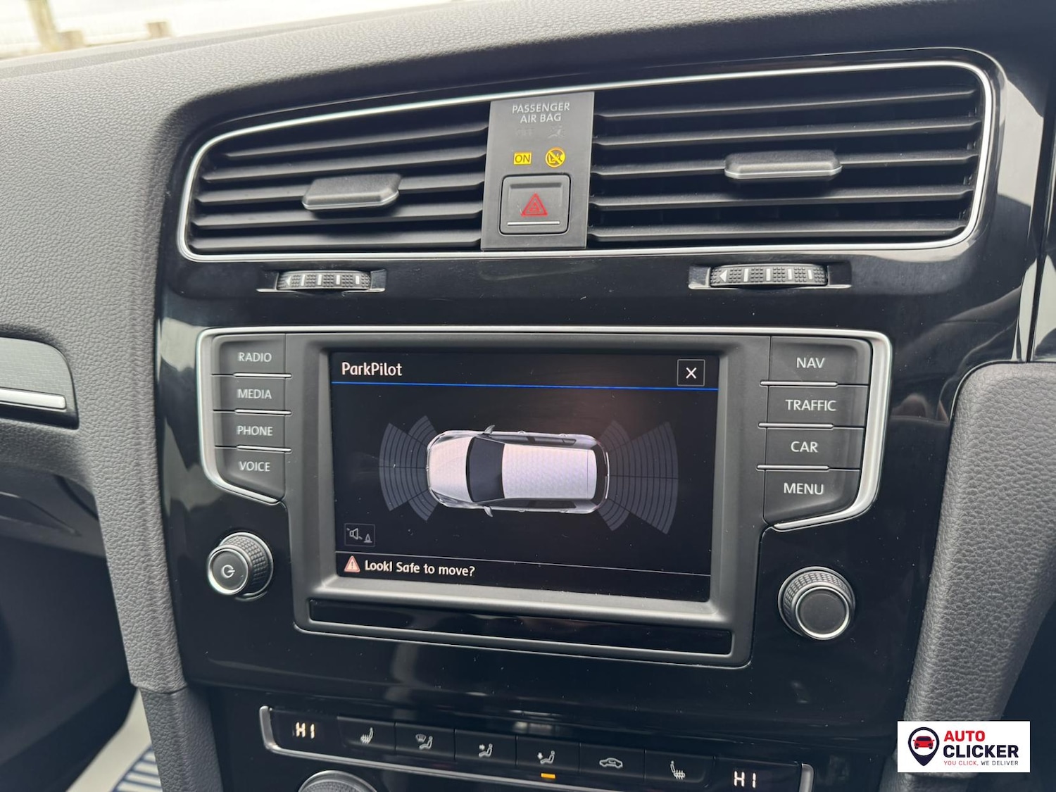 Used Volkswagen Golf 2017 for sale - 77151667: Photo 51