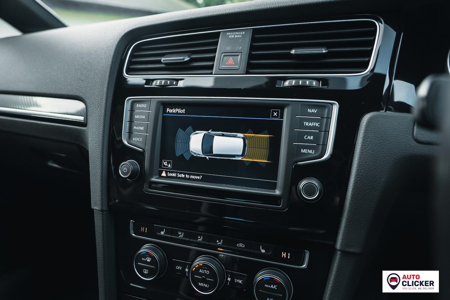 Used Volkswagen Golf 2017 for sale - 77151667: Photo 62