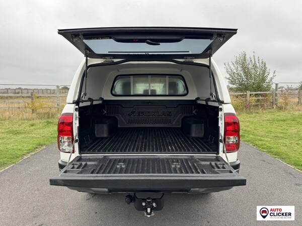 Used Toyota Hilux 2020 for sale - 76266321: Photo 39
