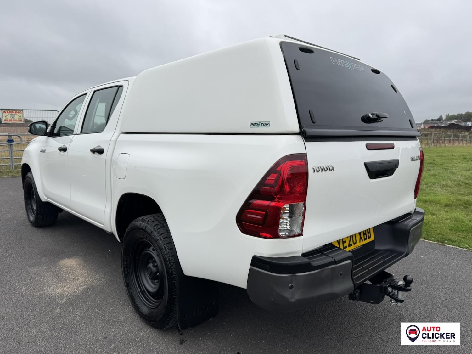 Used Toyota Hilux 2020 for sale - 76266321: Photo 9