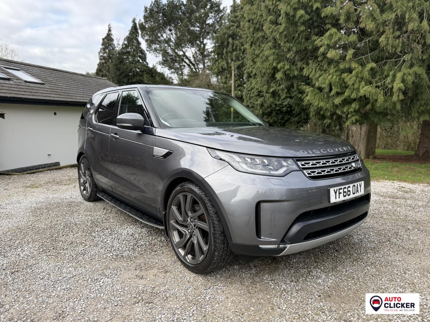 Used Land Rover Discovery 2017 for sale - 77653327: Photo 2