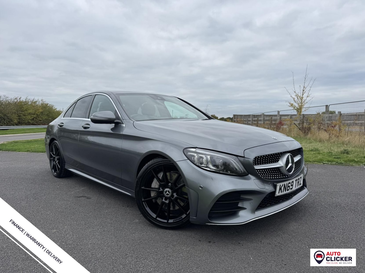 Used Mercedes-Benz C Class 2019 for sale - 76304434: Photo 1