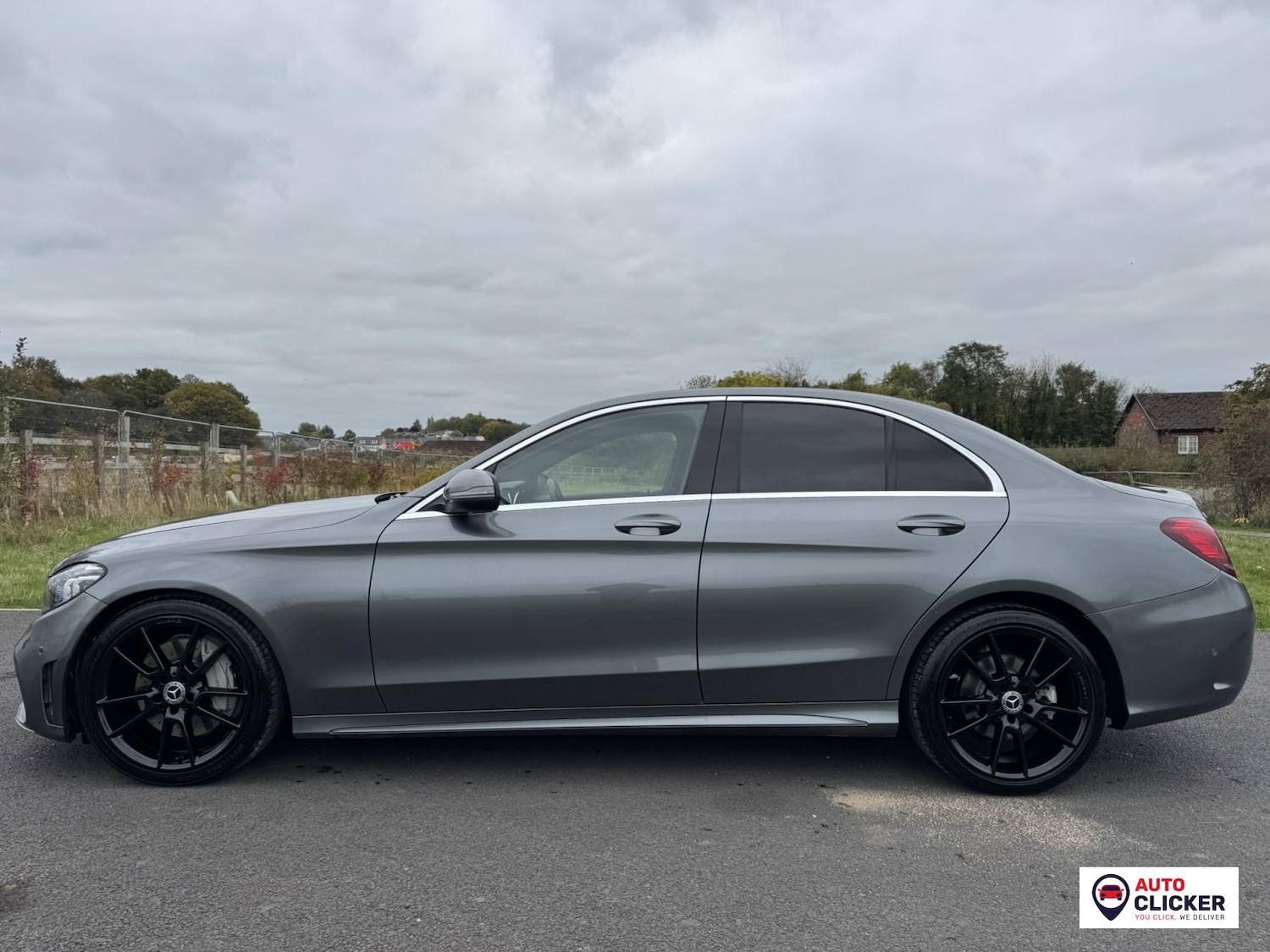 Used Mercedes-Benz C Class 2019 for sale - 76304434: Photo 10