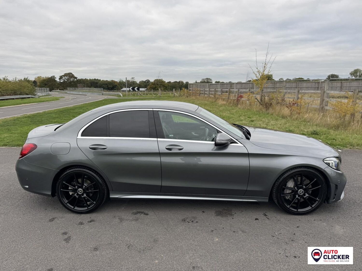 Used Mercedes-Benz C Class 2019 for sale - 76304434: Photo 24