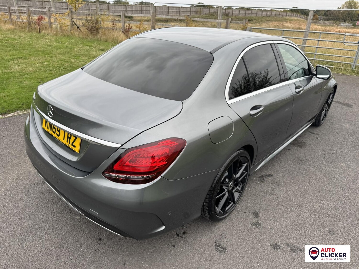 Used Mercedes-Benz C Class 2019 for sale - 76304434: Photo 25