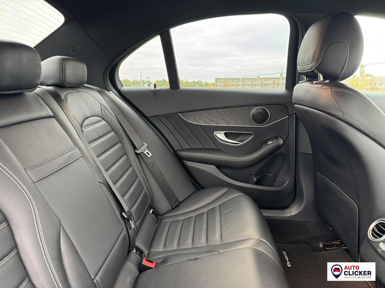 Used Mercedes-Benz C Class 2019 for sale - 76304434: Photo 35