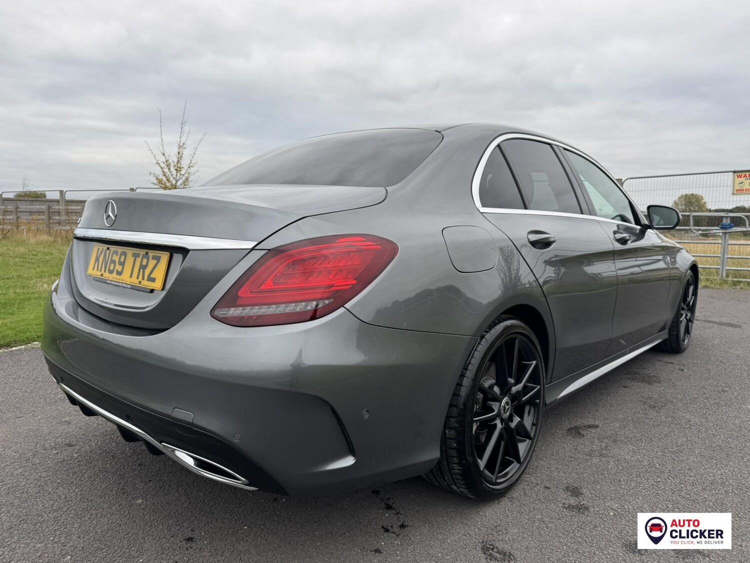 Used Mercedes-Benz C Class 2019 for sale - 76304434: Photo 7