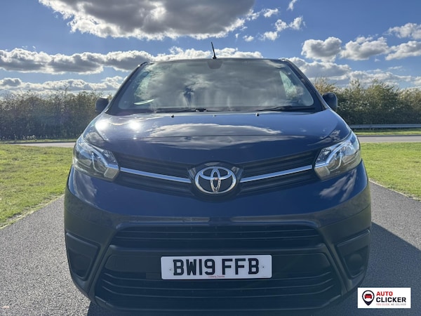 Used Toyota ProAce 2019 for sale - 76076499: Photo 2