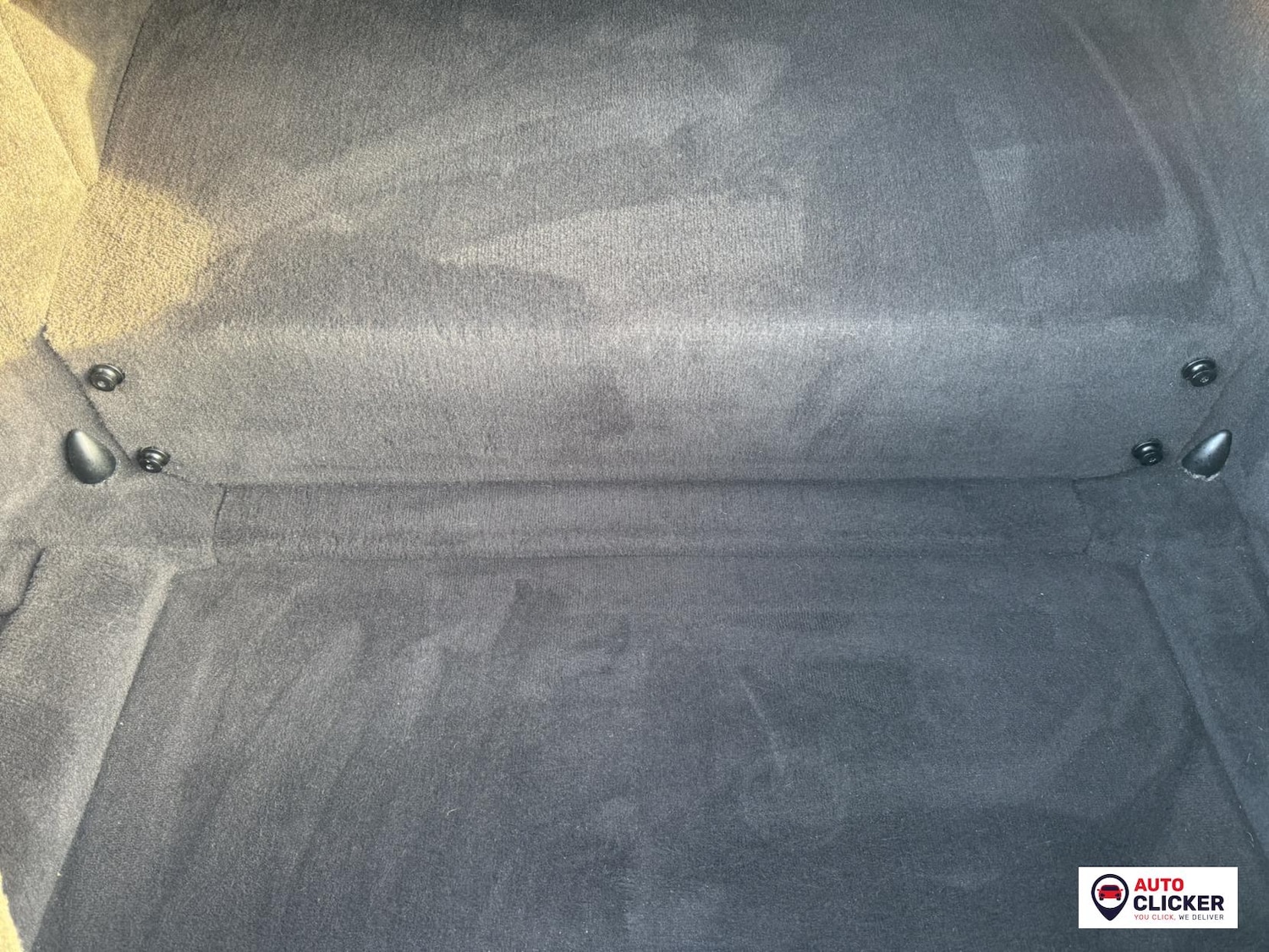 Used Aston Martin Vantage 2012 for sale - 76933414: Photo 16