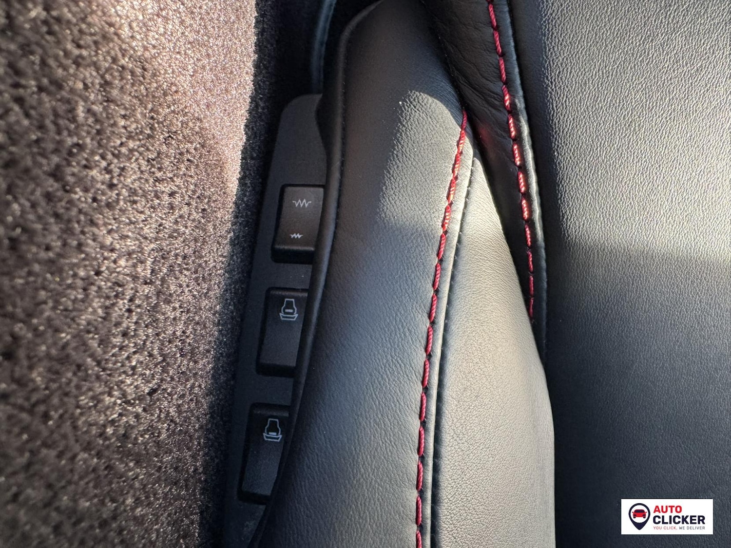 Used Aston Martin Vantage 2012 for sale - 76933414: Photo 38