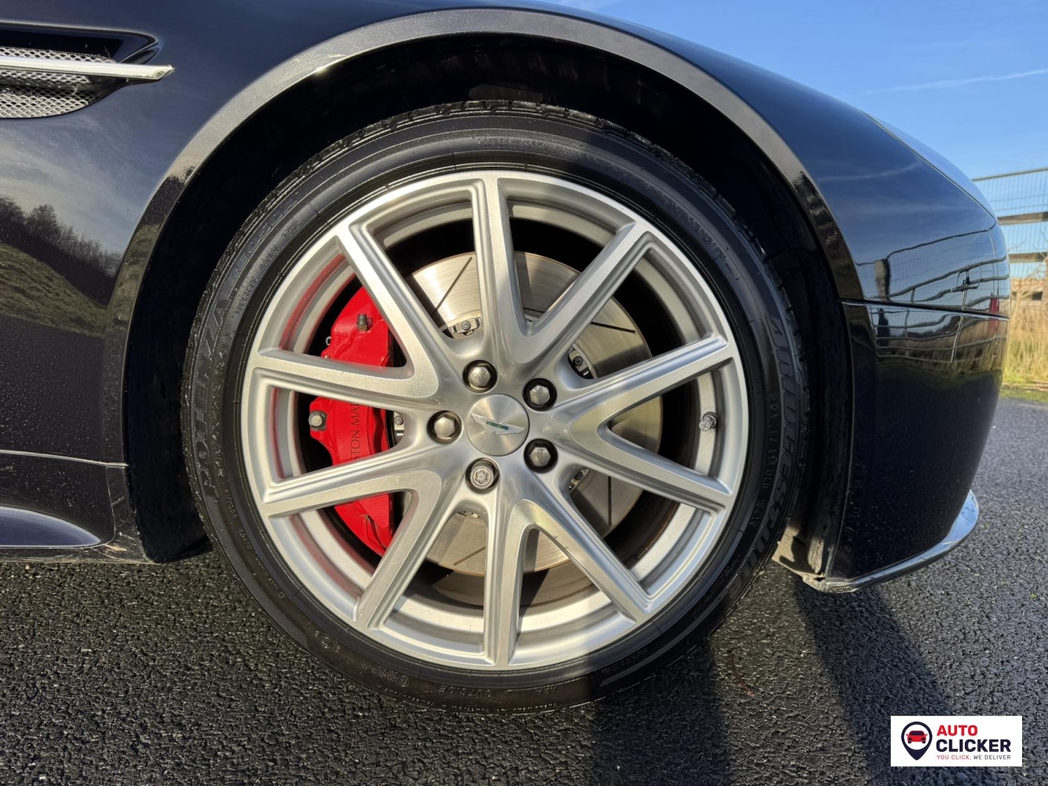 Used Aston Martin Vantage 2012 for sale - 76933414: Photo 5