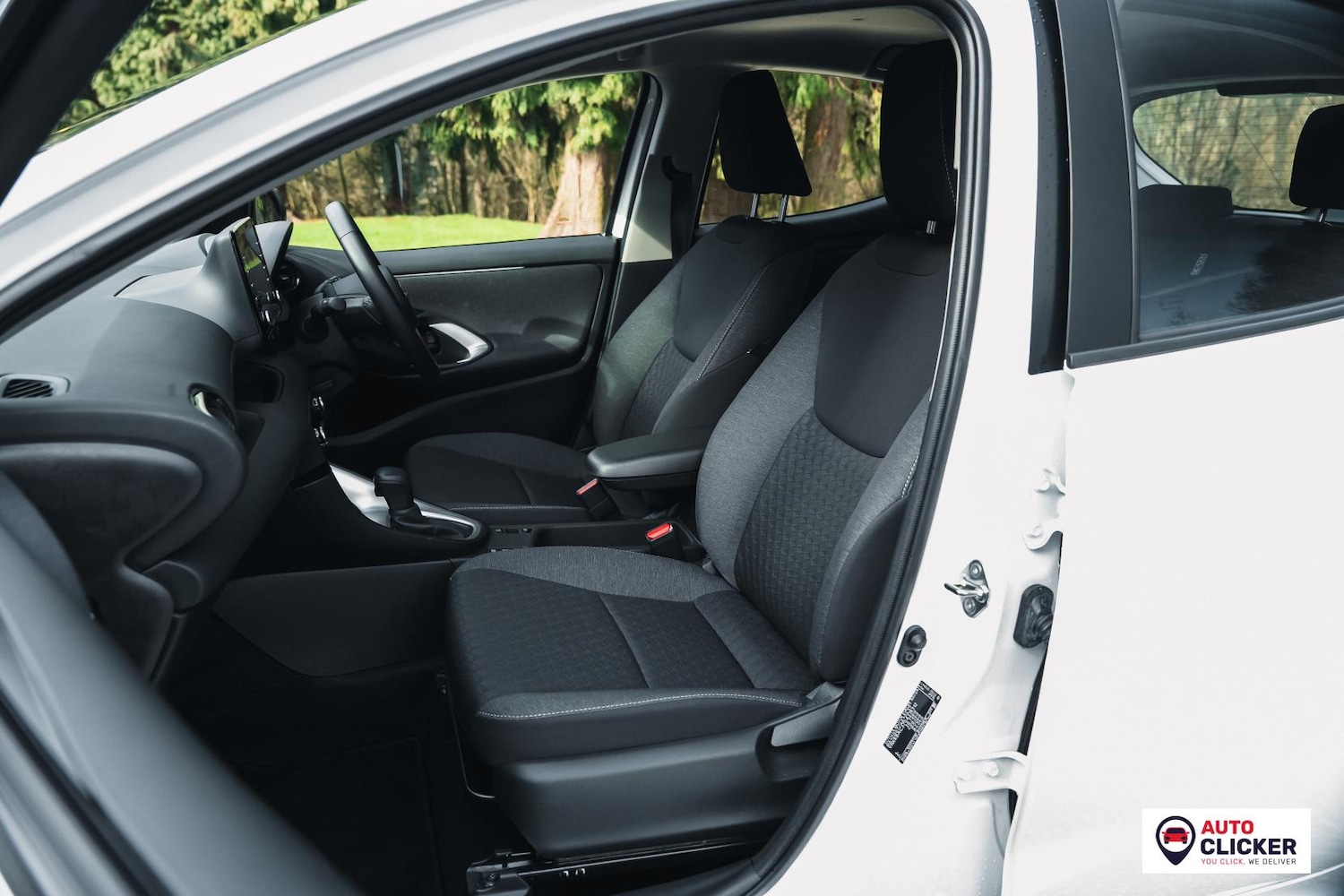 Used Toyota Yaris 2023 for sale - 77708371: Photo 14