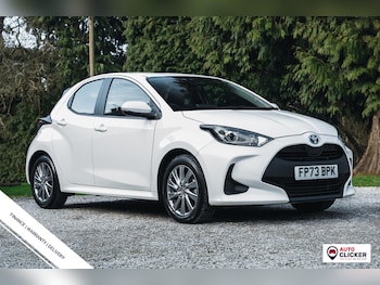 Used Toyota Yaris 2023 for sale - 77708371: Photo