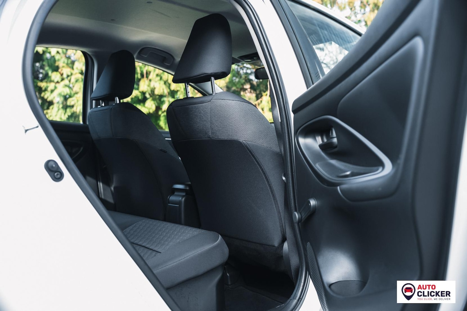 Used Toyota Yaris 2023 for sale - 77708371: Photo 21