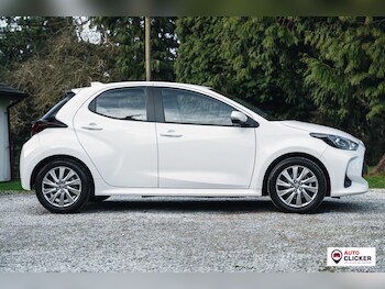 Used Toyota Yaris 2023 for sale - 77708371: Photo