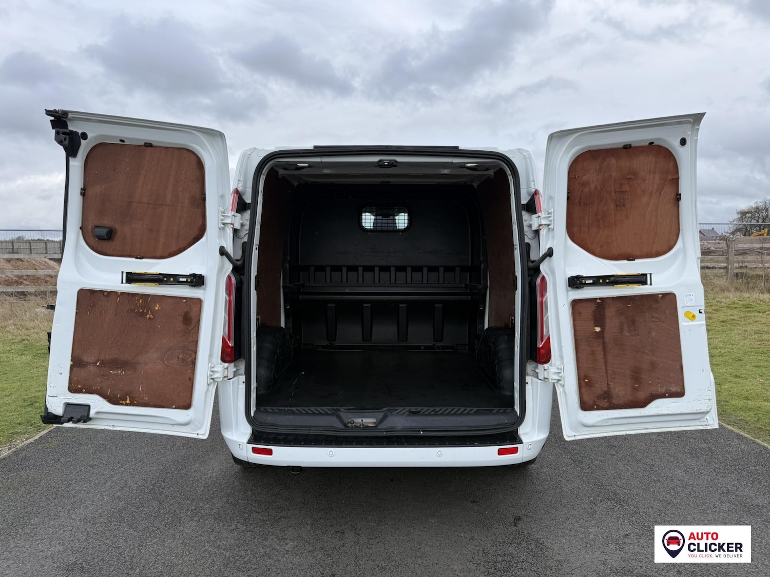 Used Ford Transit Custom 2022 for sale - 77400189: Photo 37