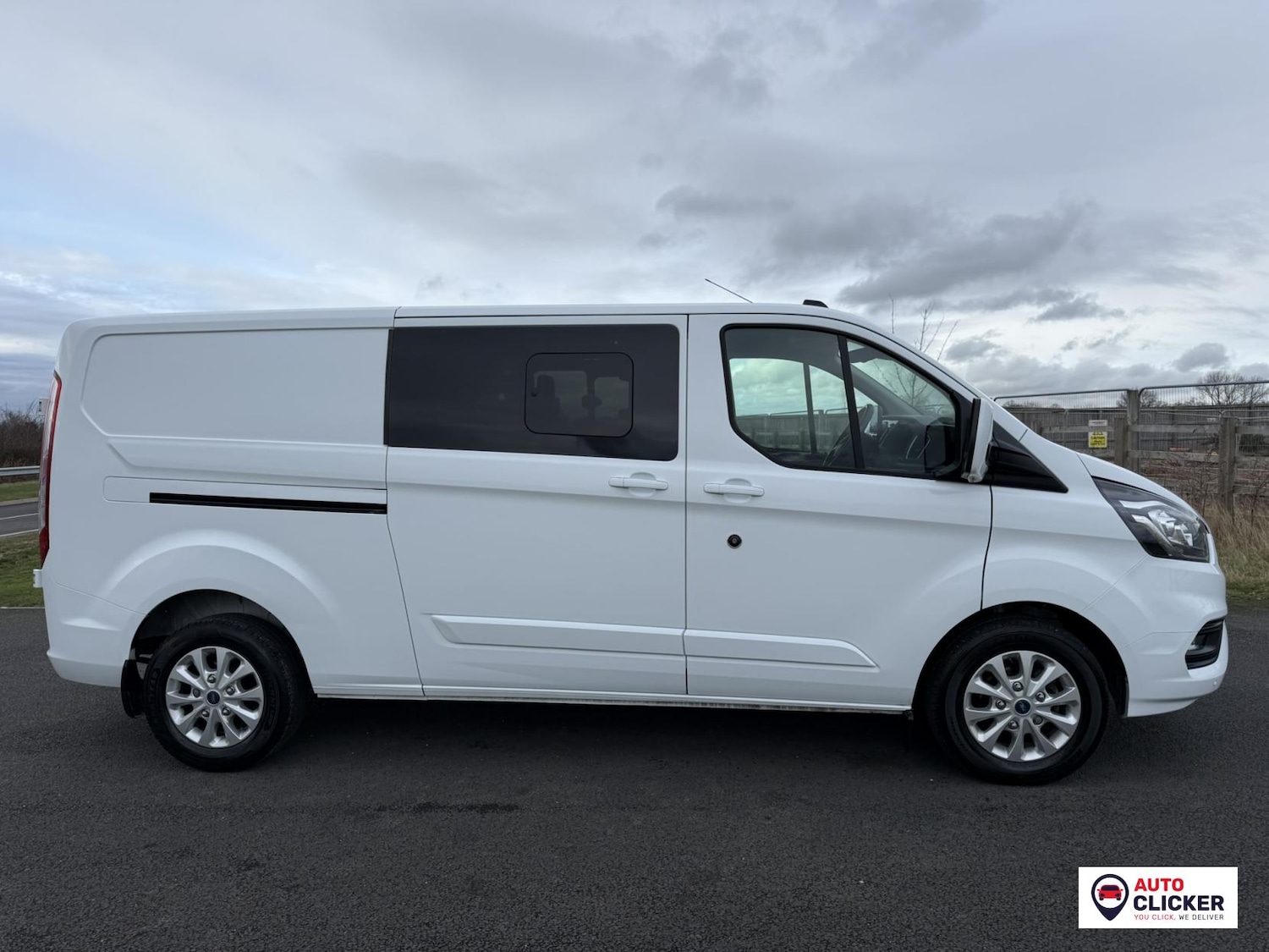 Used Ford Transit Custom 2022 for sale - 77400189: Photo 4