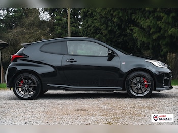 Used Toyota Yaris 2022 for sale - 77813079: Photo