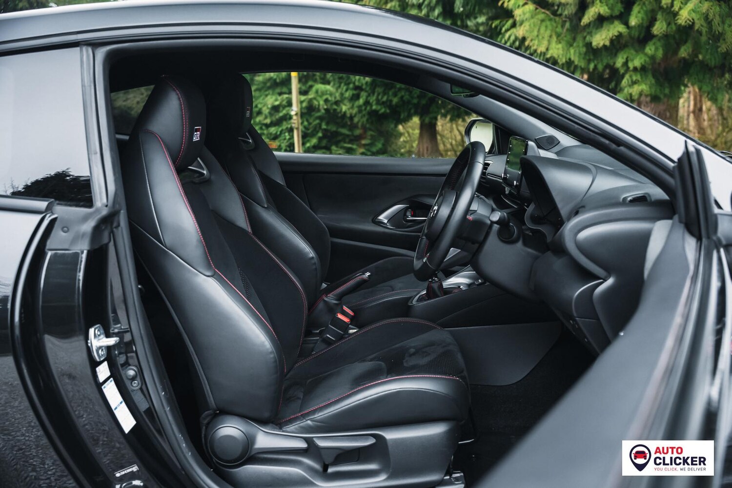 Used Toyota Yaris 2022 for sale - 77813079: Photo 32