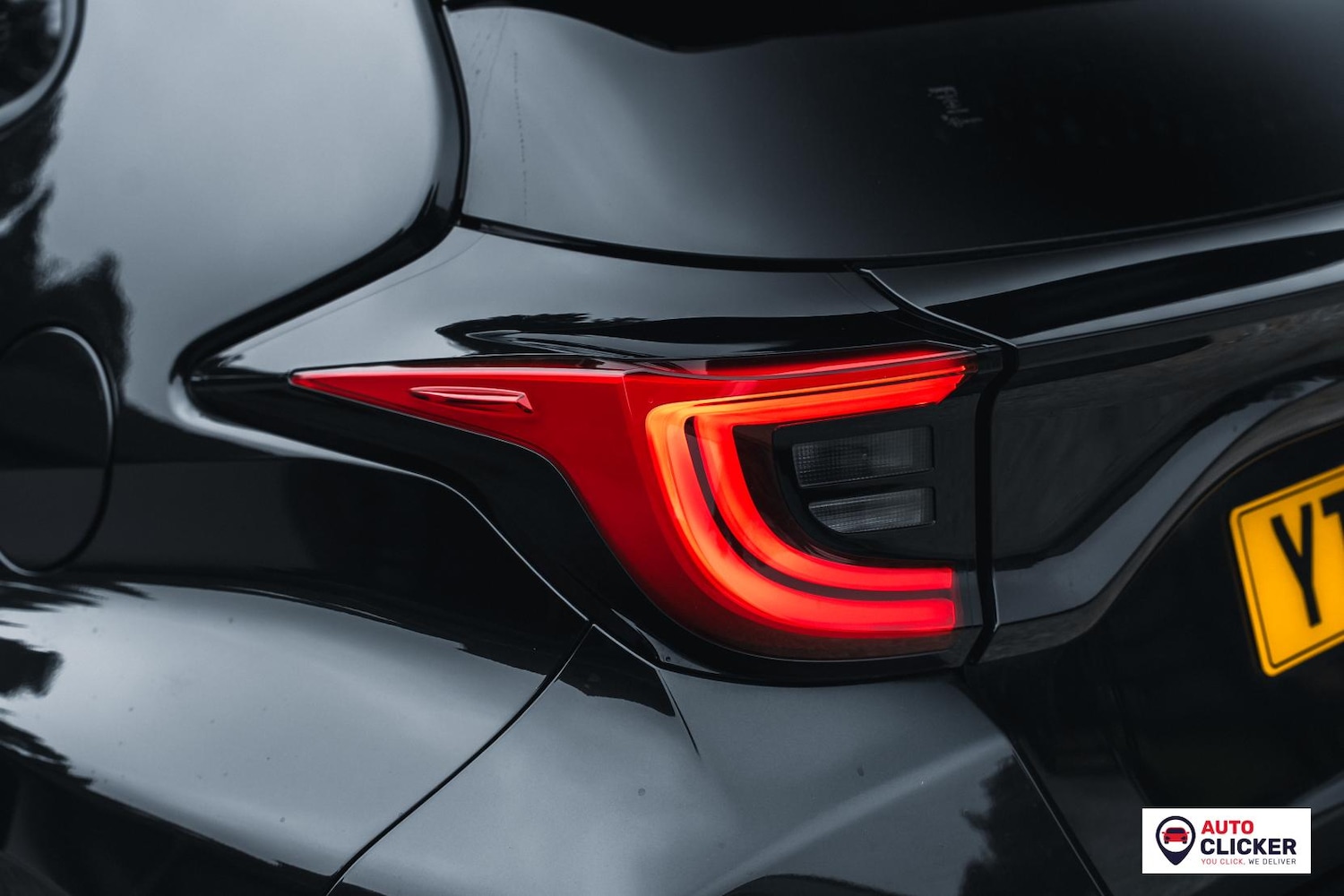 Used Toyota Yaris 2022 for sale - 77813079: Photo 42