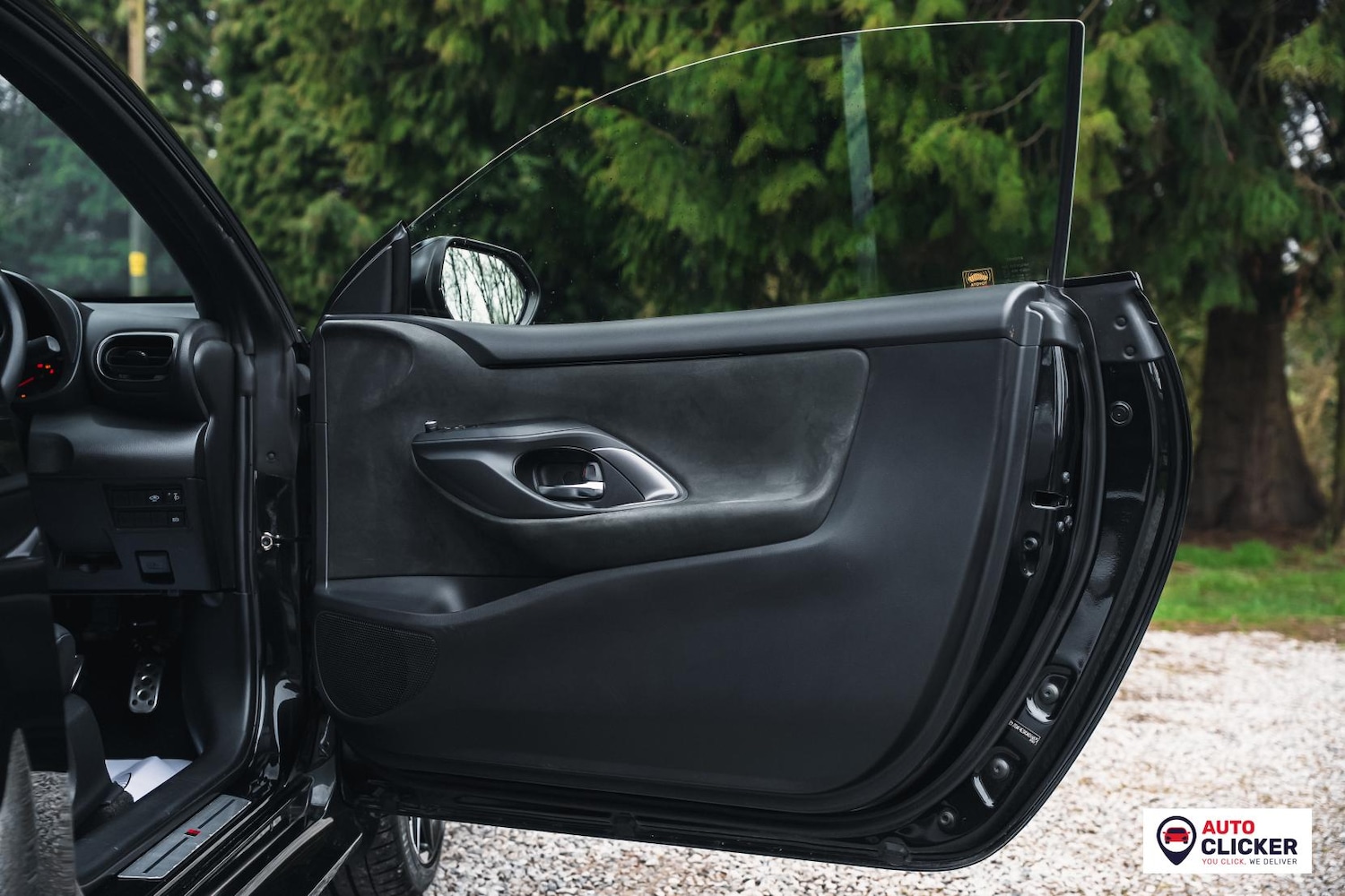 Used Toyota Yaris 2022 for sale - 77813079: Photo 47