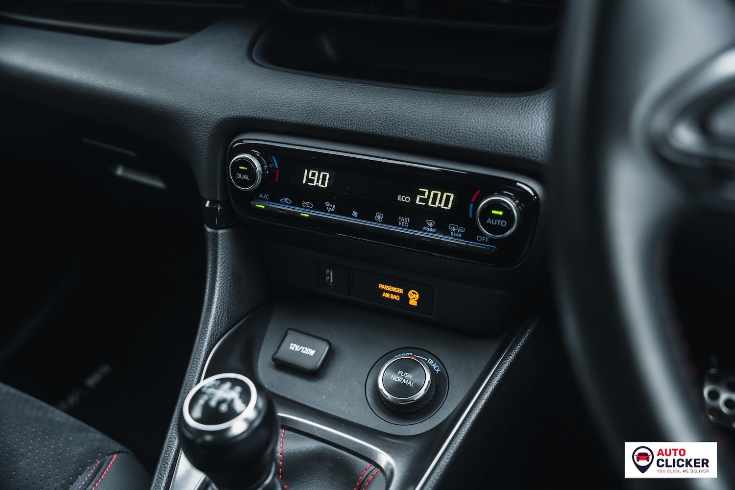 Used Toyota Yaris 2022 for sale - 77813079: Photo 53