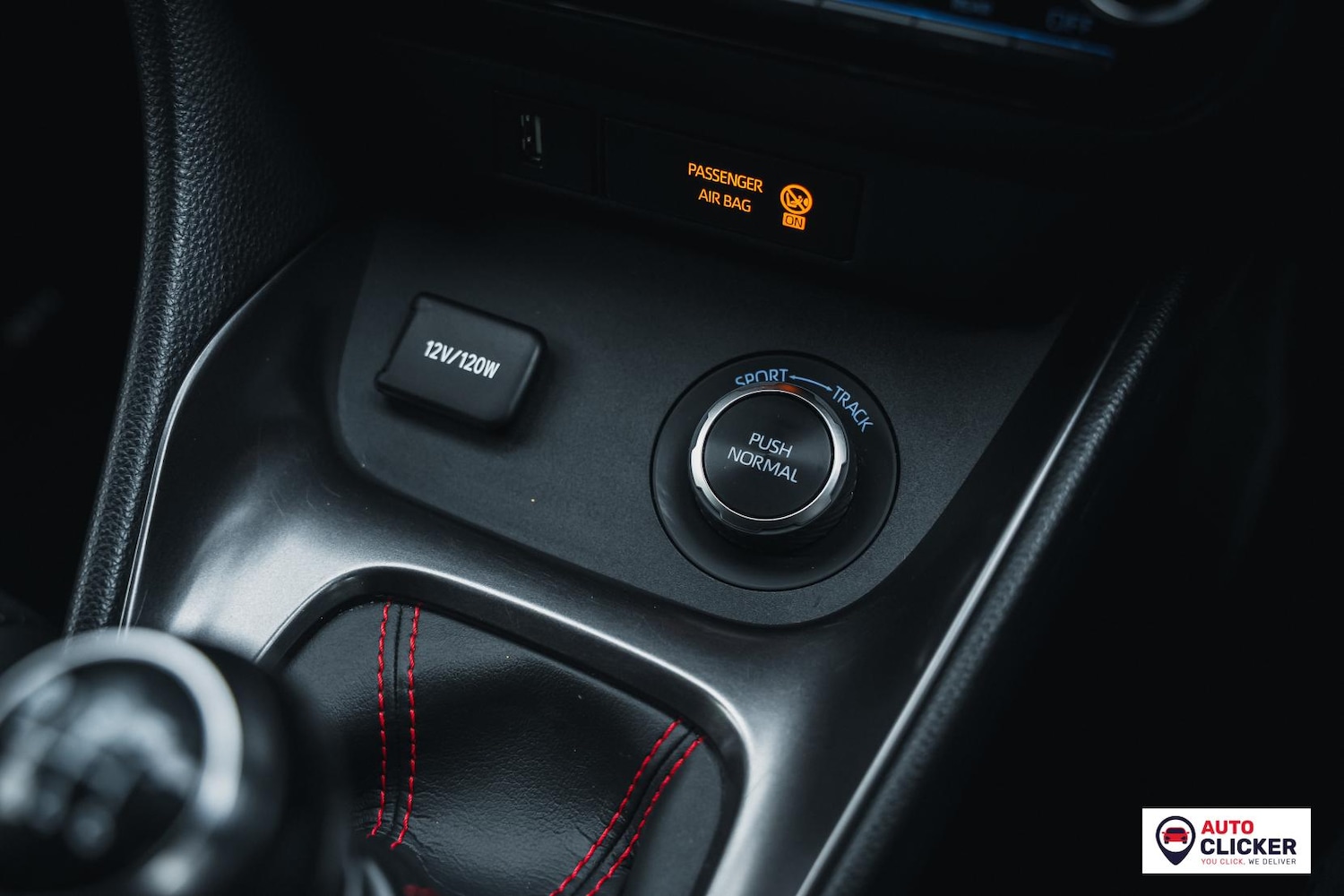 Used Toyota Yaris 2022 for sale - 77813079: Photo 54