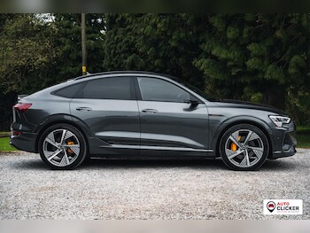 Used Audi e-tron 2022 for sale - 78259175: Photo