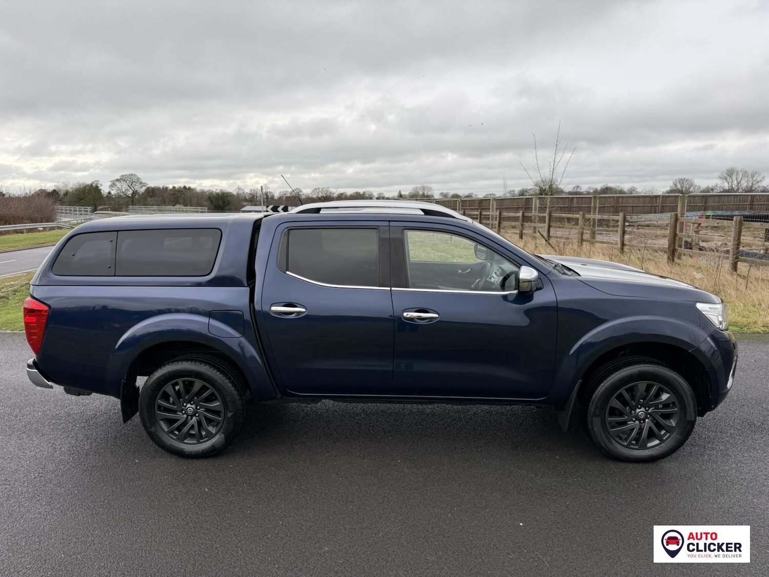 Used Nissan Navara 2017 for sale - 77357642: Photo 24