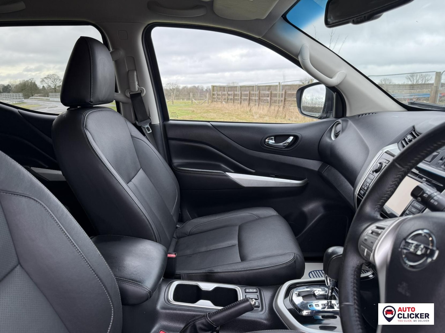 Used Nissan Navara 2017 for sale - 77357642: Photo 31