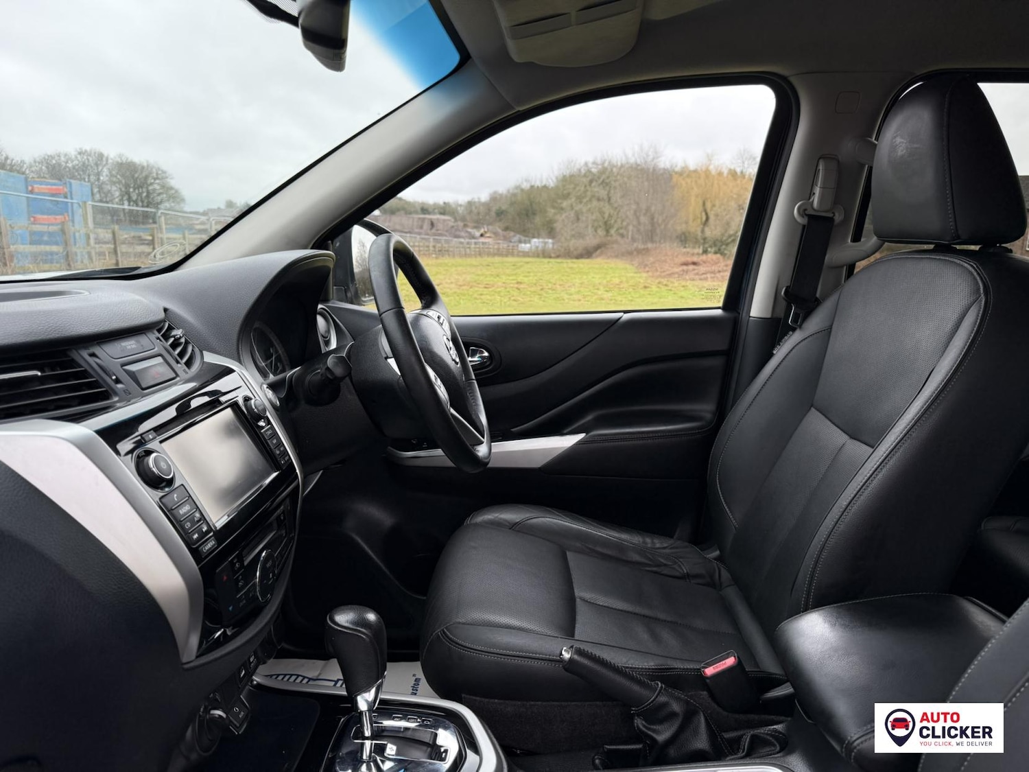 Used Nissan Navara 2017 for sale - 77357642: Photo 46