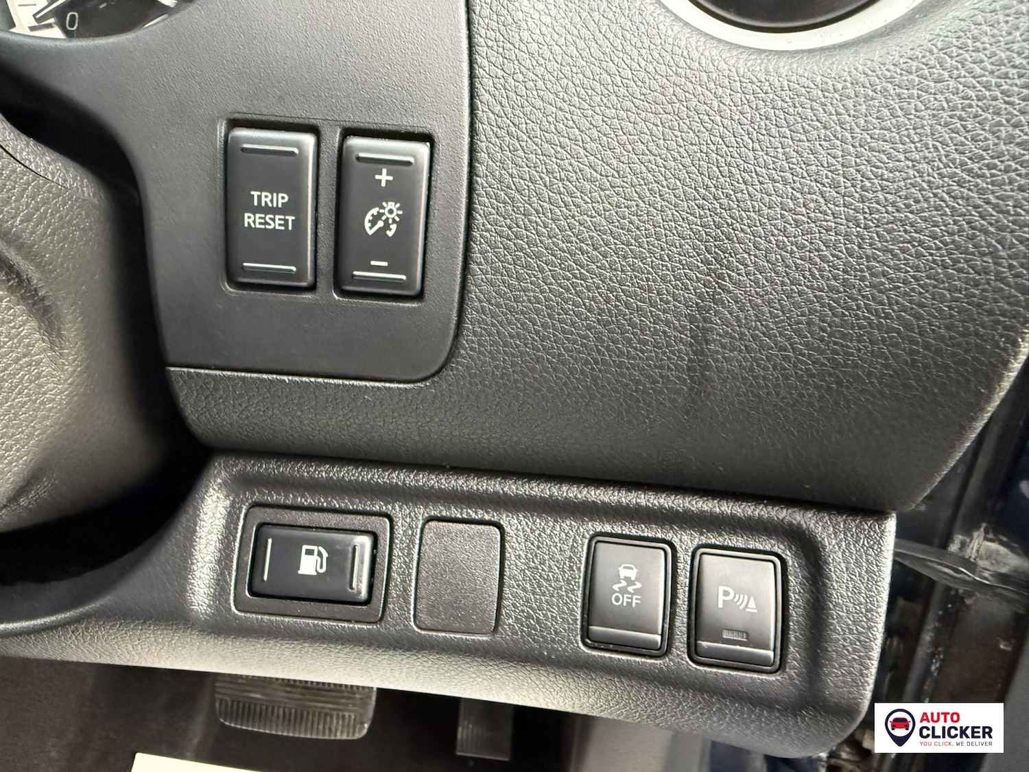 Used Nissan Navara 2017 for sale - 77357642: Photo 50