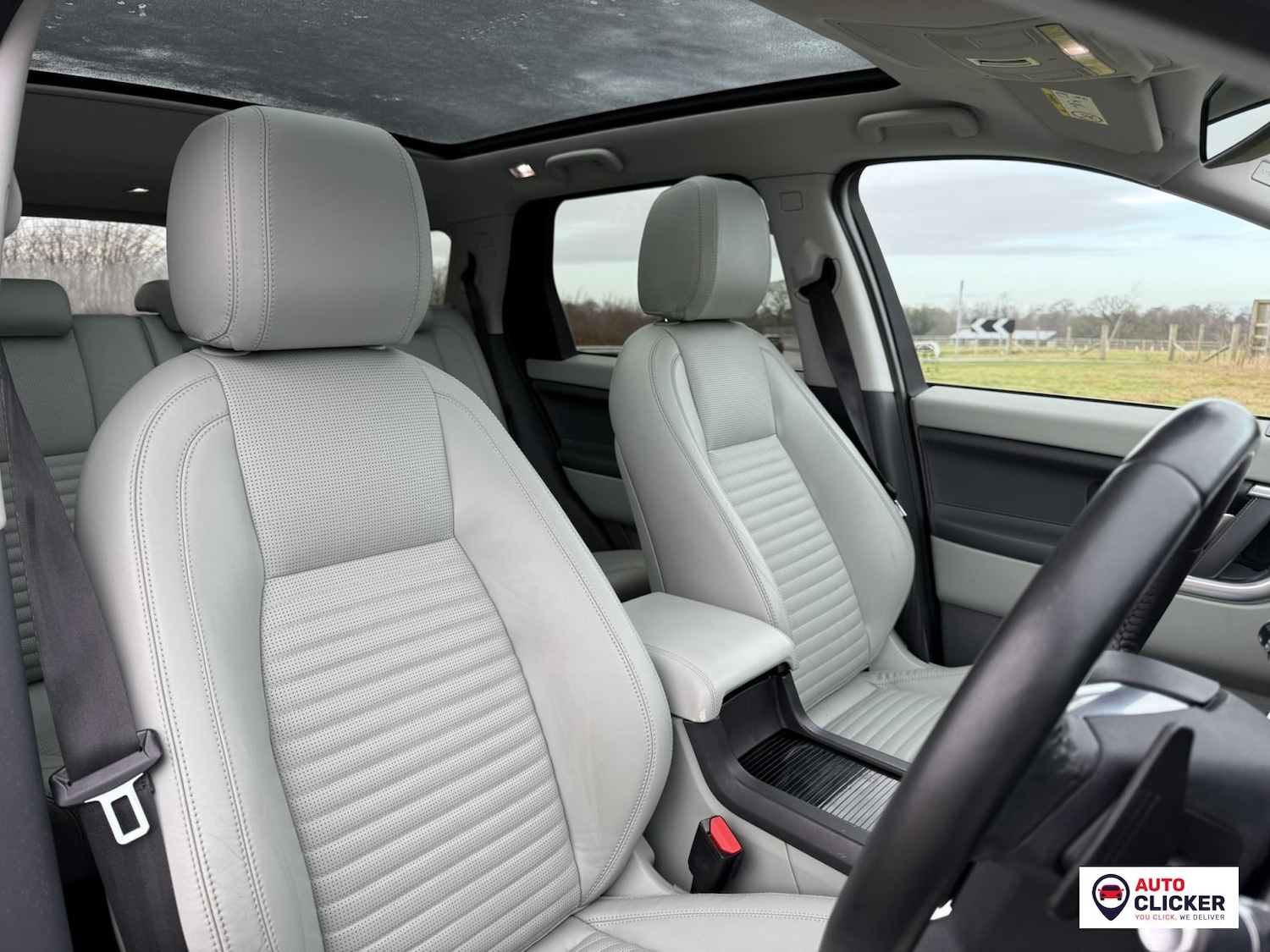 Used Land Rover Discovery Sport 2015 for sale - 77225352: Photo 15