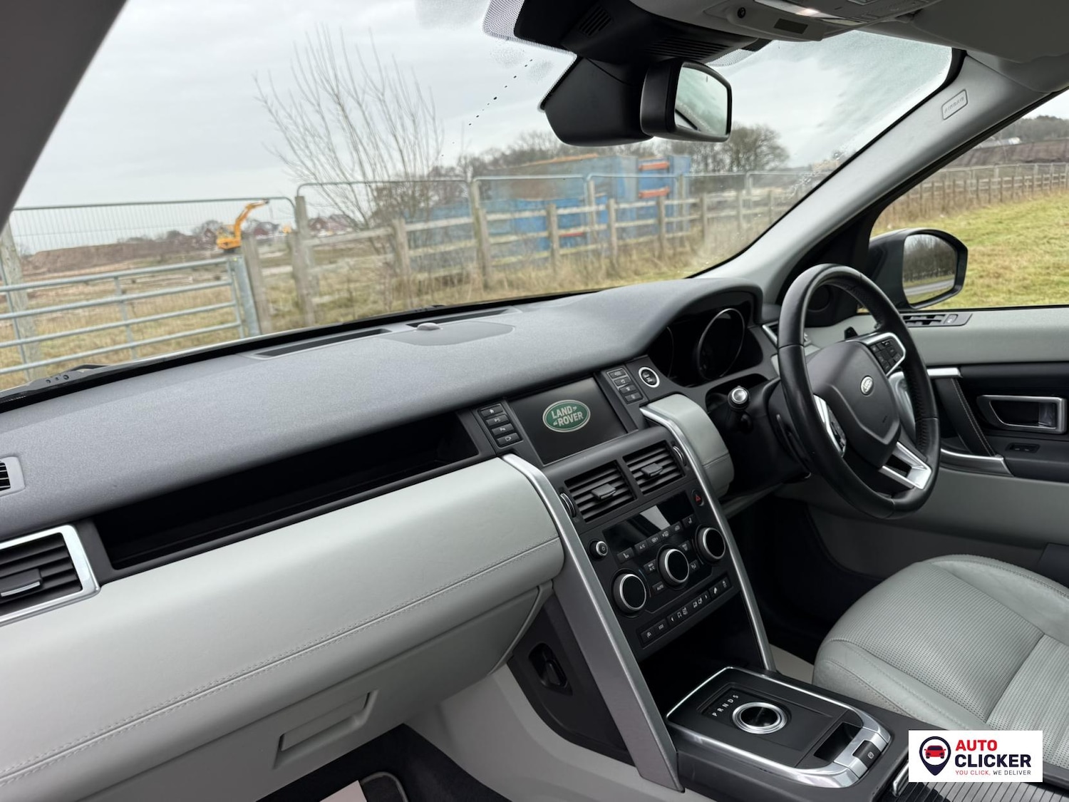 Used Land Rover Discovery Sport 2015 for sale - 77225352: Photo 47