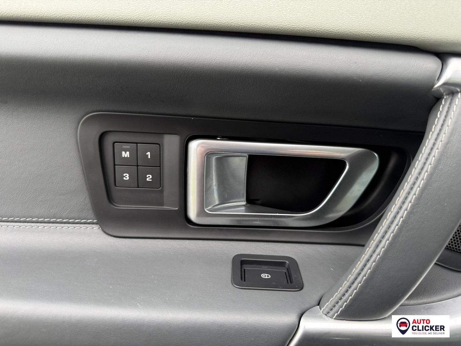 Used Land Rover Discovery Sport 2015 for sale - 77225352: Photo 57