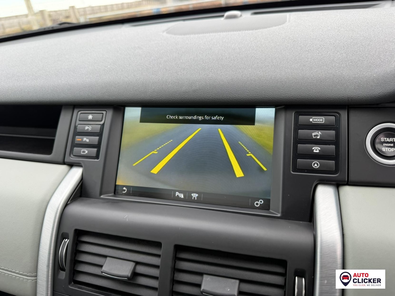 Used Land Rover Discovery Sport 2015 for sale - 77225352: Photo 63