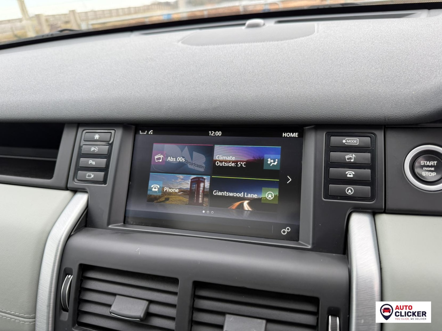 Used Land Rover Discovery Sport 2015 for sale - 77225352: Photo 65