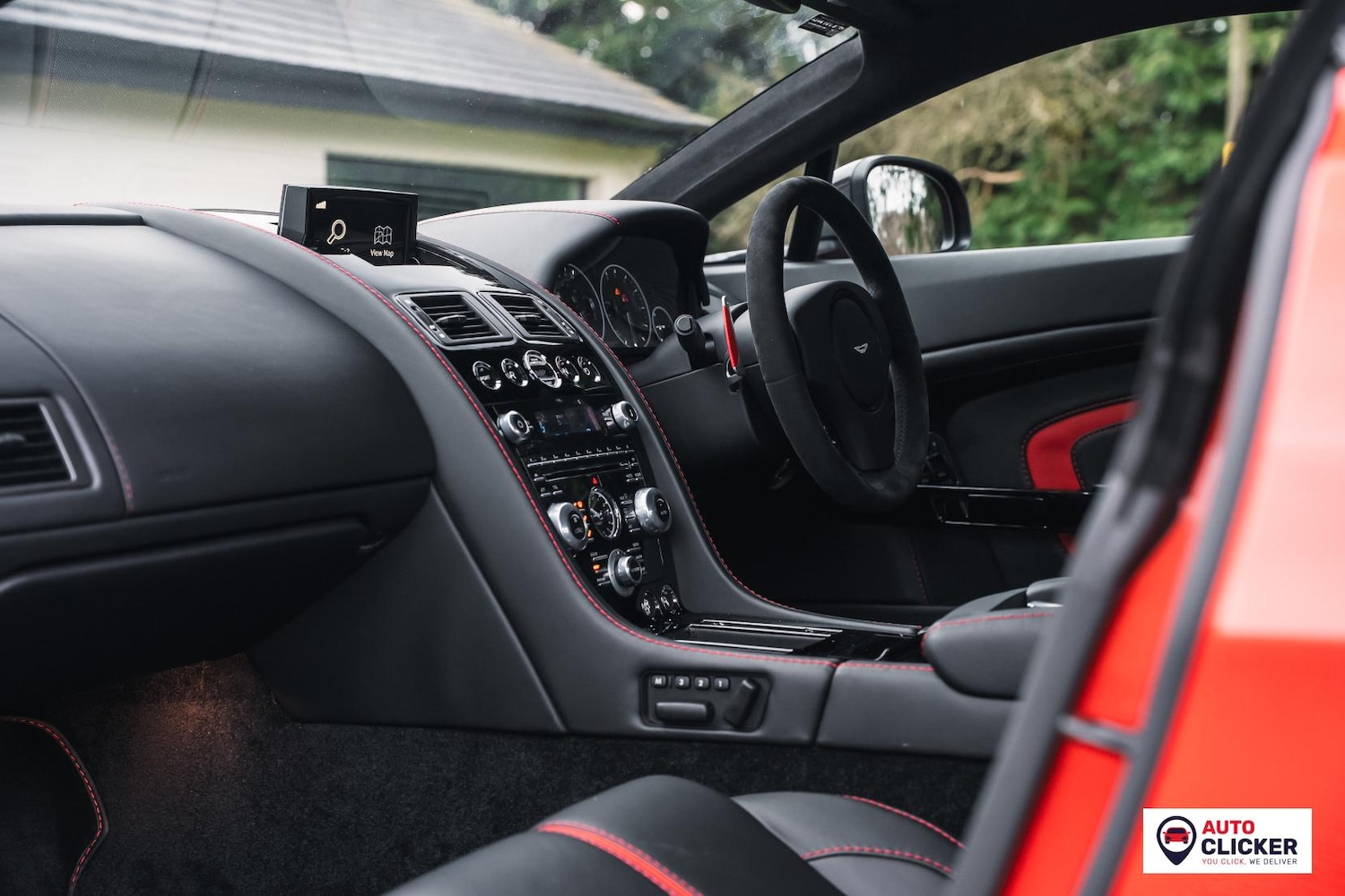 Used Aston Martin Vantage 2014 for sale - 77304023: Photo 13