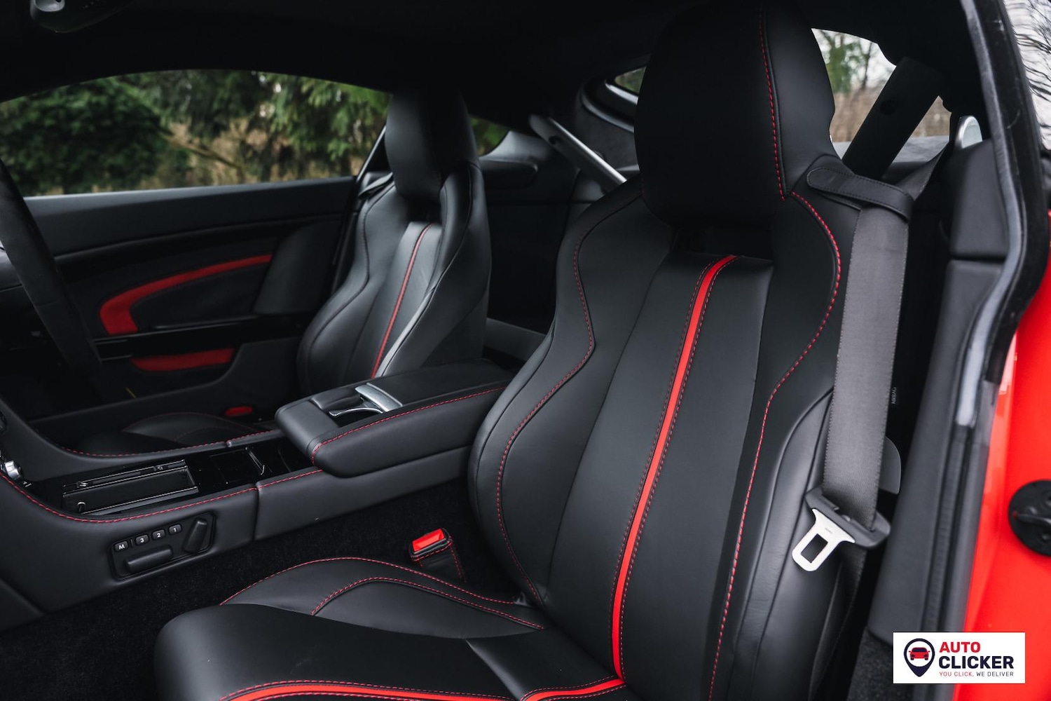 Used Aston Martin Vantage 2014 for sale - 77304023: Photo 16