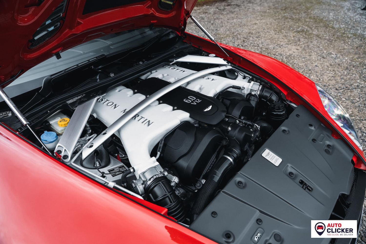 Used Aston Martin Vantage 2014 for sale - 77304023: Photo 32