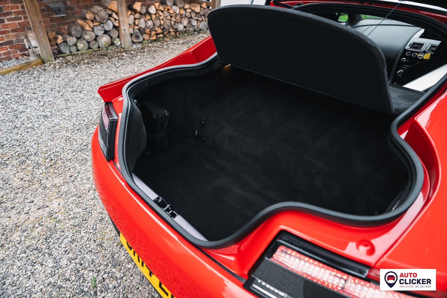 Used Aston Martin Vantage 2014 for sale - 77304023: Photo 55