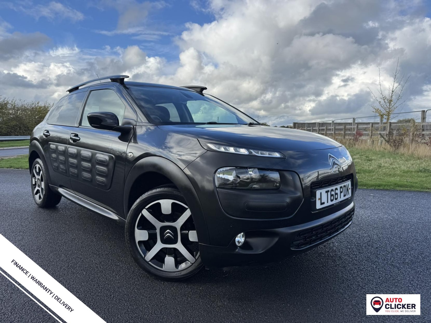 Used Citroen C4 Cactus 2016 for sale - 76352662: Photo 1
