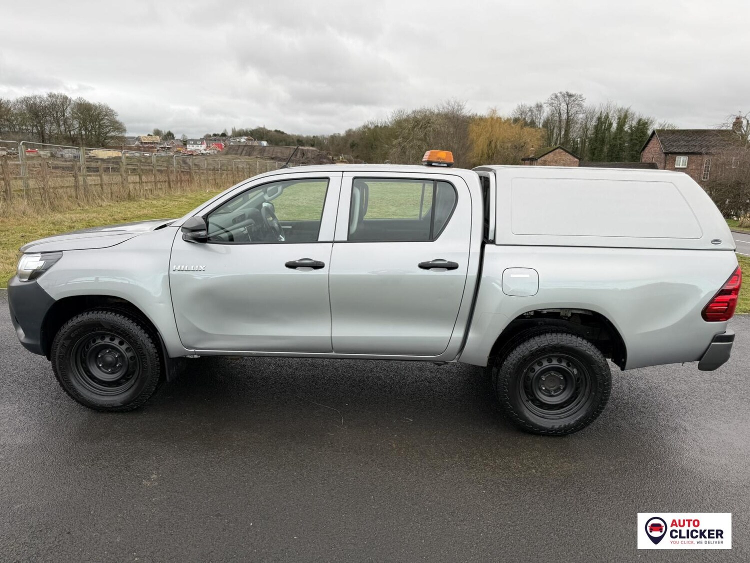 Used Toyota Hilux 2020 for sale - 77233722: Photo 28
